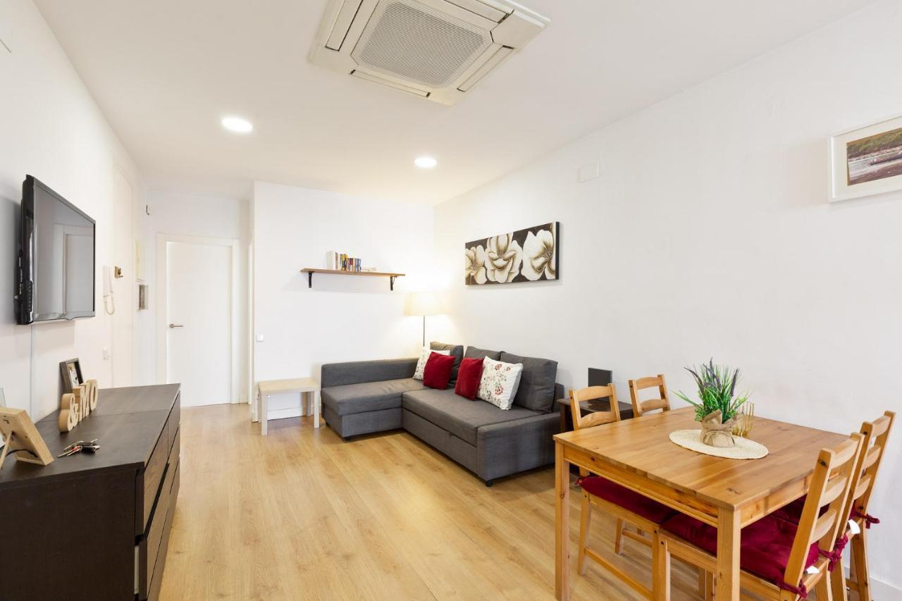 Stay U-Nique Apartments Urgell Barcelona Kültér fotó