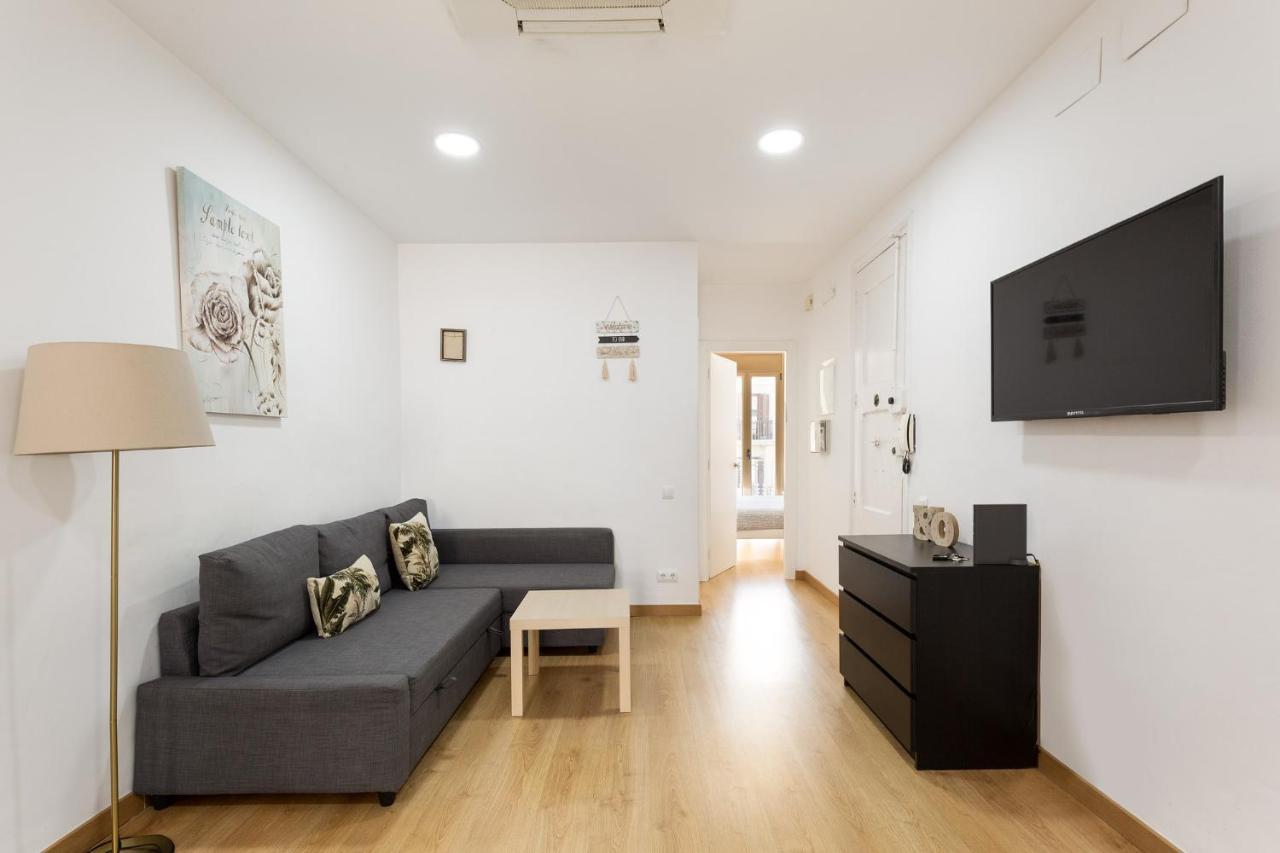 Stay U-Nique Apartments Urgell Barcelona Kültér fotó
